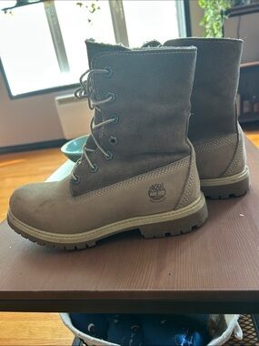 Timberland Grey Suede Waterproof Lace-Up Boots 6.5 us